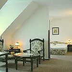 Excellent Hotel 3*