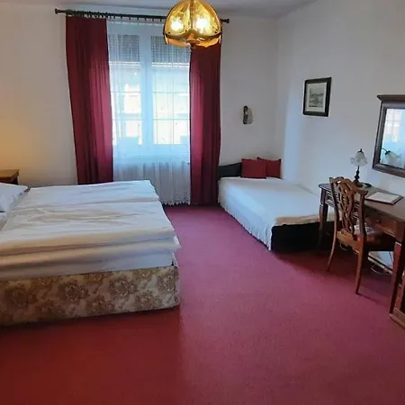 Excellent 3* Prága