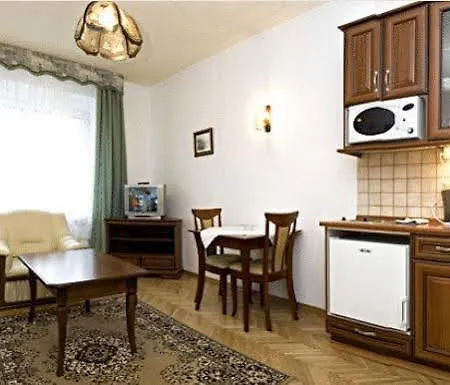 Excellent Szálloda