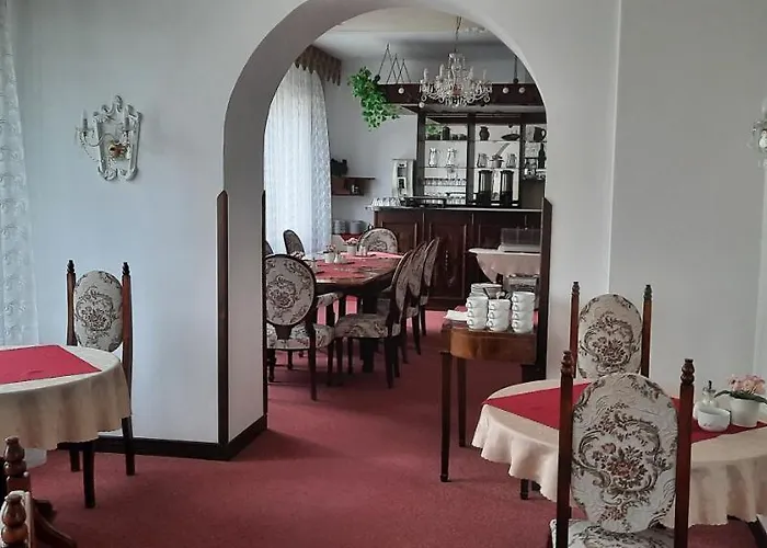 Hotel Excellent