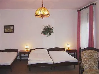 Excellent Otel Prag